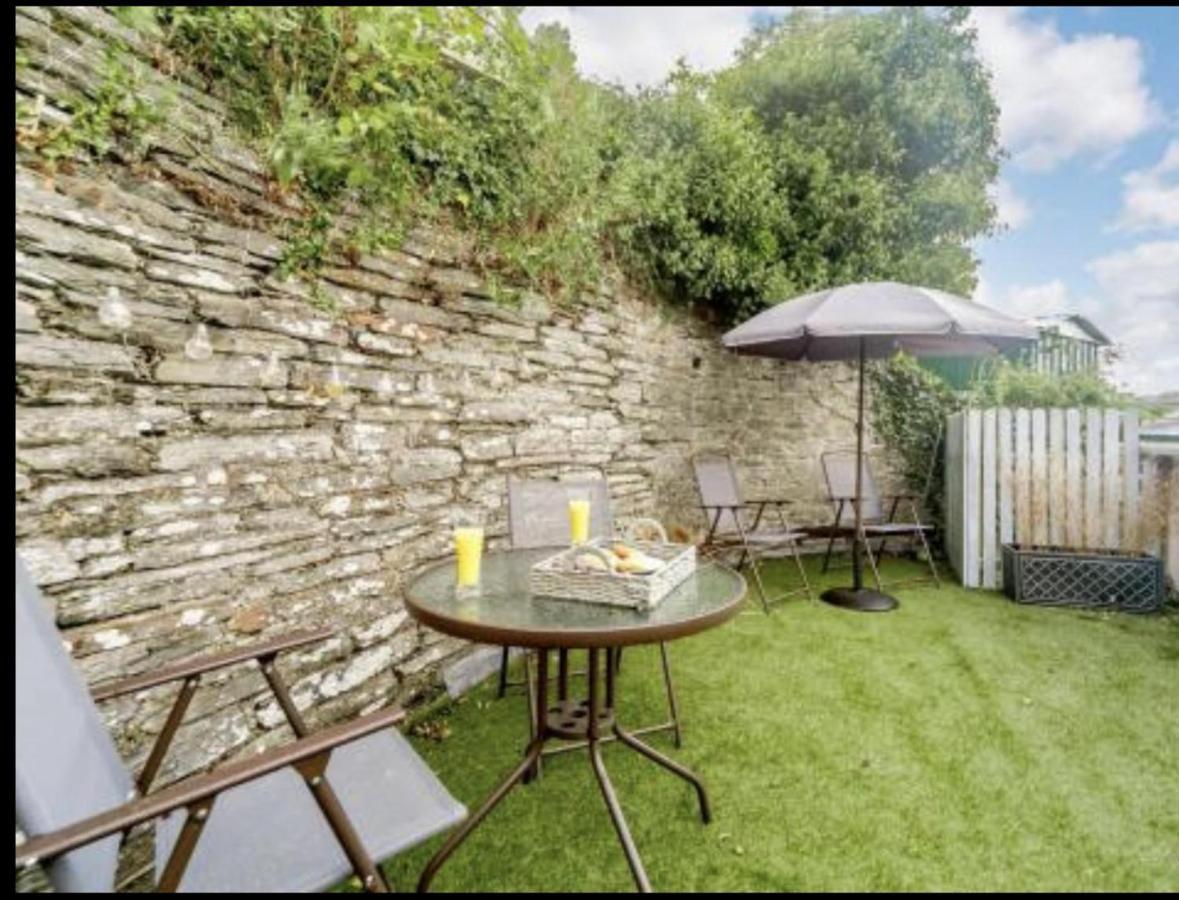 Charming 2-Bed Cottage In Wadebridge Cornwall Exteriér fotografie